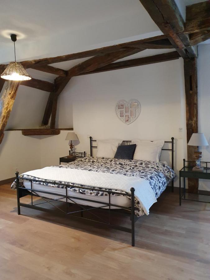 Au Petit Paradis Sainte-Gauburge-Sainte-Colombe Eksteriør billede