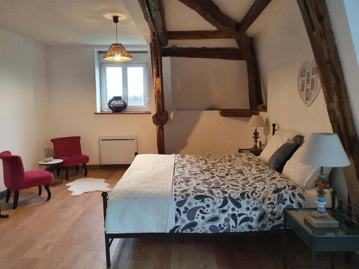 Au Petit Paradis Sainte-Gauburge-Sainte-Colombe Eksteriør billede